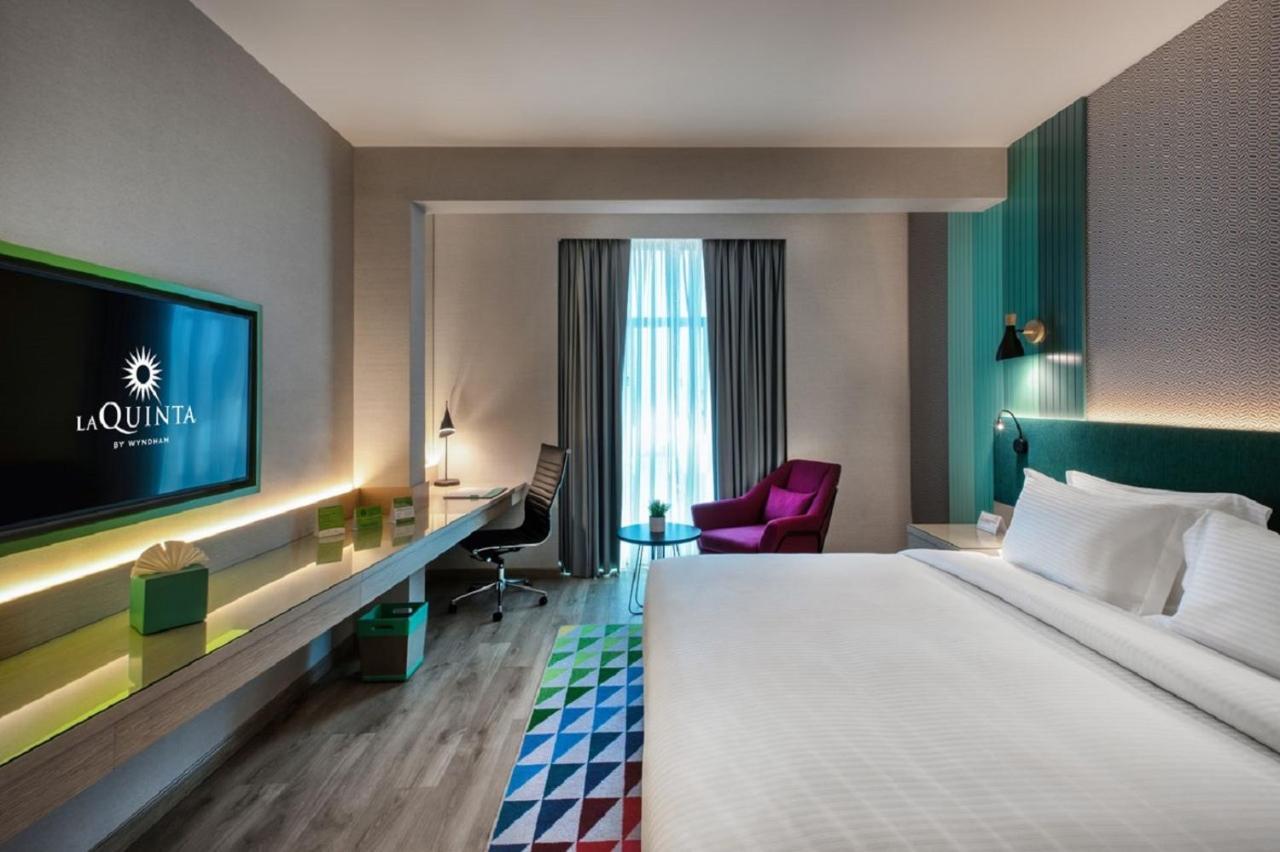 La Quinta By Wyndham Dubai Jumeirah Eksteriør billede