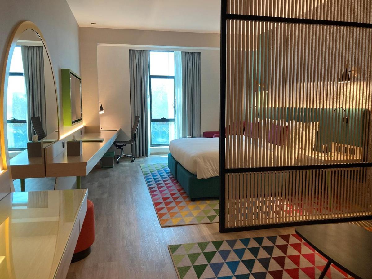 La Quinta By Wyndham Dubai Jumeirah Eksteriør billede