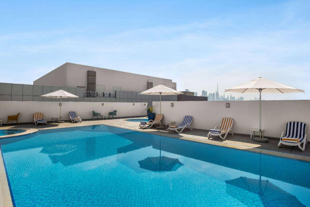 La Quinta By Wyndham Dubai Jumeirah Eksteriør billede