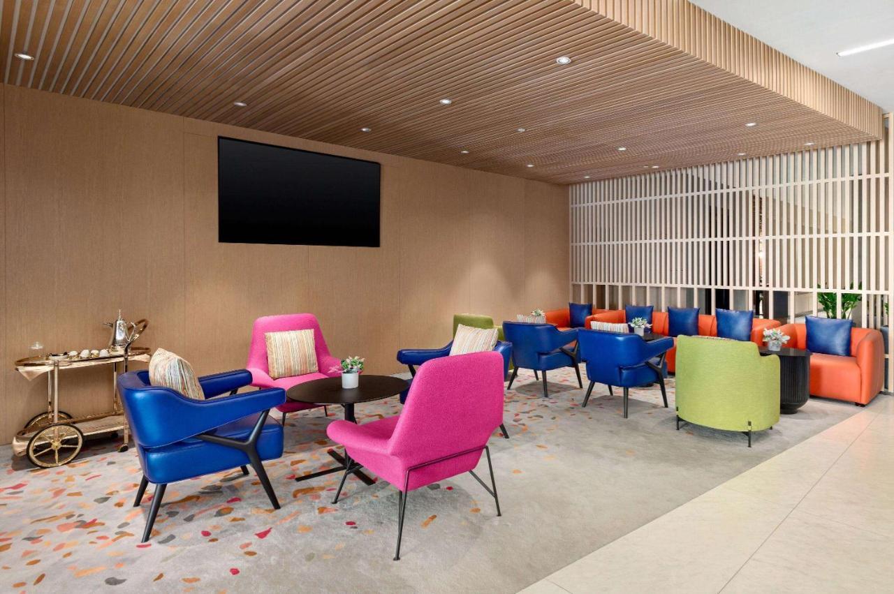 La Quinta By Wyndham Dubai Jumeirah Eksteriør billede